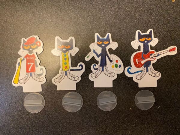 Pete the Cat - Groovy Buttons Game - Image 5